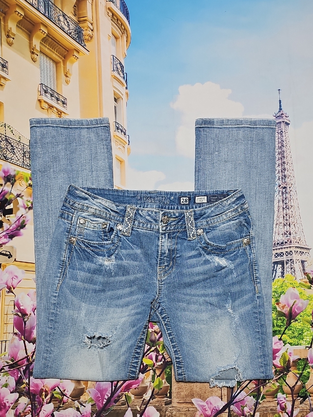Miss Me Distressed Crop Jeans‎ Size 28